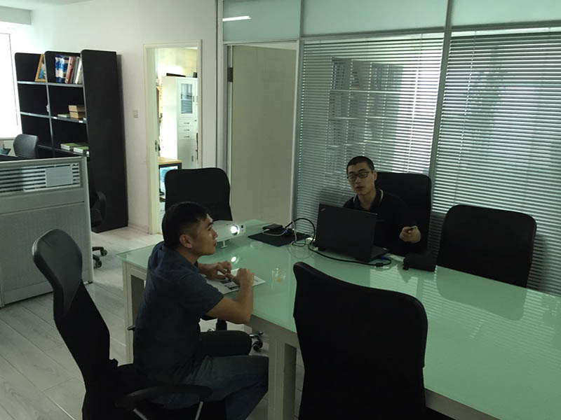 馬蘭西亞公司訪問羅德 馬蘭西亞公司訪問羅德