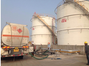 羅德甲醇卸車(chē)泵正在安全作業(yè) 羅德甲醇卸車(chē)泵正在安全作業(yè)