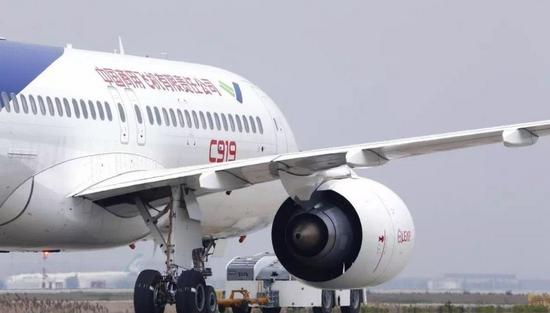 兩會科技界熱議C919:關(guān)鍵技術(shù)取得進(jìn)展看中國智造 兩會科技界熱議C919:關(guān)鍵技術(shù)取得進(jìn)展看中國智造