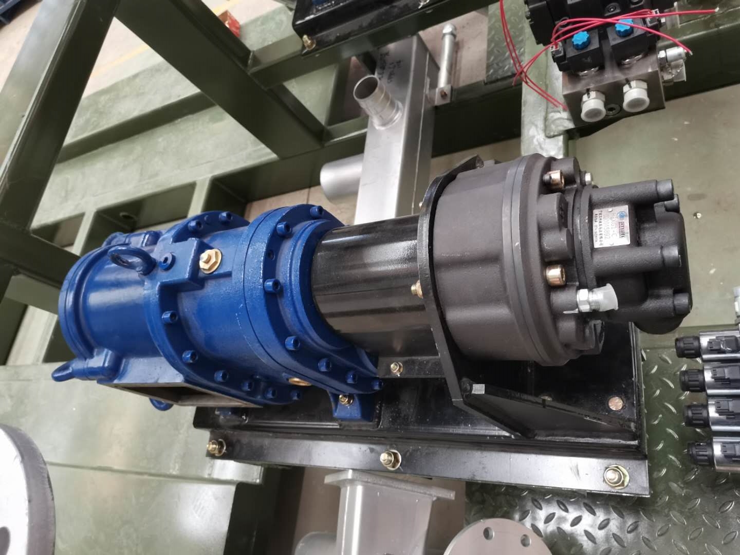 融雪劑機場灑布車轉子泵 融雪劑機場灑布車轉子泵