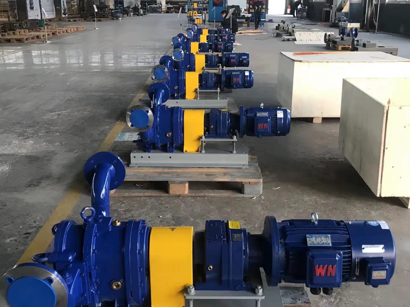 凸輪轉(zhuǎn)子泵具有自吸能力，廠家選擇青島羅德